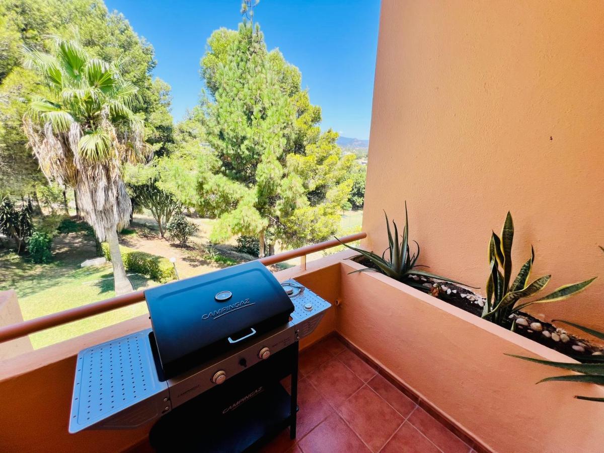 Апартаменты Aloha House With Bbq Near The Beach In Эстепона Экстерьер фото